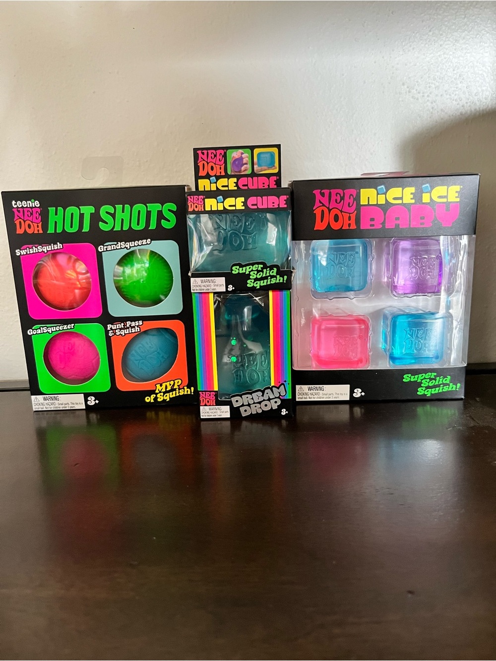 NeeDoh Bundle - Dream Drop, Nice Cube, Hot Shots, Mini Nice Cubes - Authentic - Picture 2 of 6
